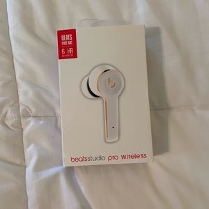 Beats studio pros wireless!!!